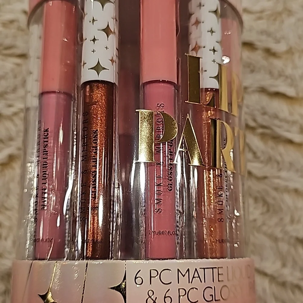 New never opened lip stick - Picture 6 of 8